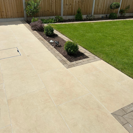 Cotswold Cream Porcelain Paving 900x600 22.1m2