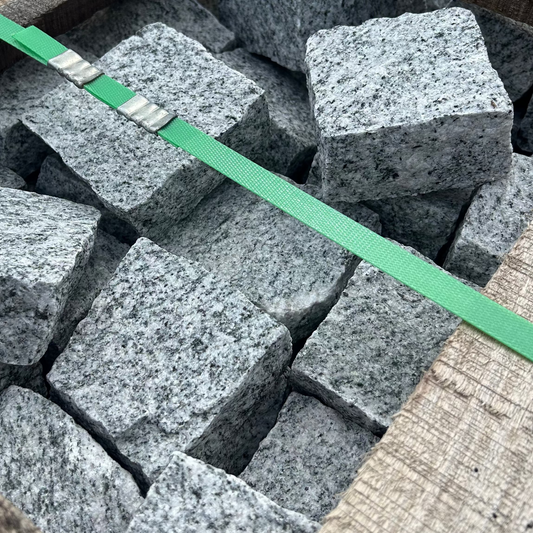 Granite Setts 100x100x40-60mm Thickness 7m2